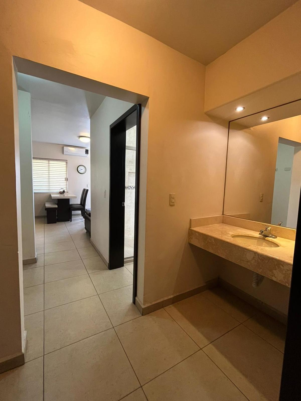 Toscana Suites Ciudad Obregon Exterior photo